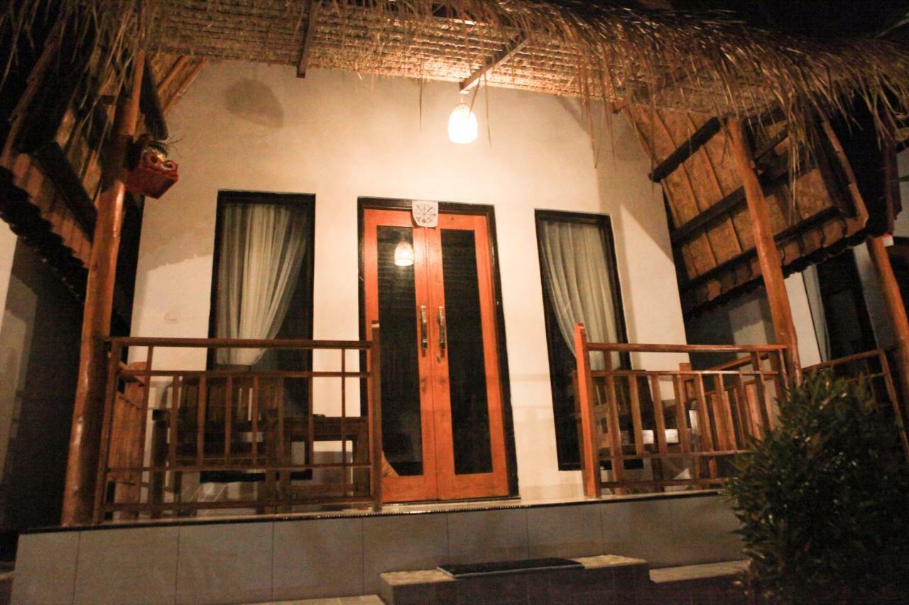 Dayuh House Hotel Batumadeg Exterior photo